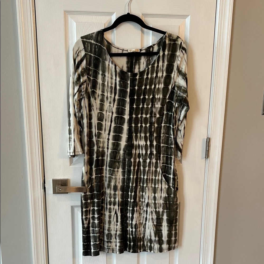 Women’s jersey olive Tie-Dye Patterned Dress Sz M